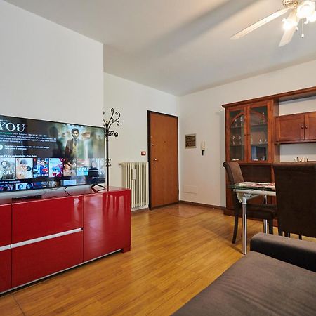 La Casa Di Pippo Apartment Bergamo Exterior photo
